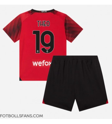 AC Milan Theo Hernandez #19 Replika Hemmatröja Barn 2023-24 Kortärmad (+ Korta byxor)
